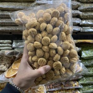 حاج بادام 1 کیلویی 2 حاج بادام 1 کیلویی