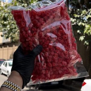 گیلاس بری 2 از خواص گیلاس بری میتوان به درمان ناراحتیهای مجاری ادرار، استفاده برای لاغری، پیشگیری از سرطان و درمان ناراحتیهای قلبی اشاره نمود. فقط در رنگ قرمز تیره موجود است.
