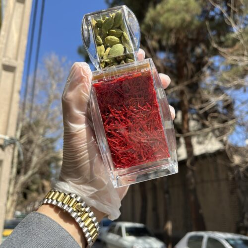 زعفران شیشه ای