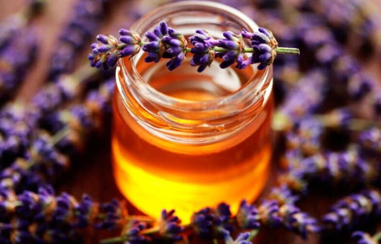 عسل گیاهان اسطوخدوس (ارامش بخش) 100 درصد ضمانتی 3 عسل گیاهان اسطوخدوس (ارامش بخش) 100 درصد ضمانتی